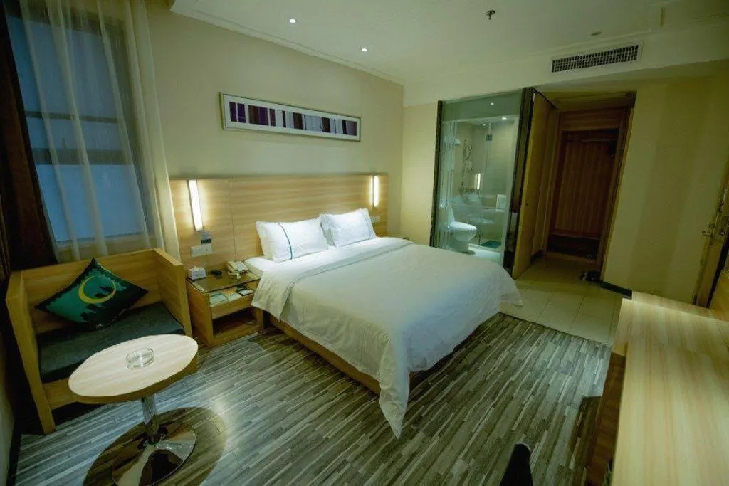 Bed in City Comfort Inn Guigang Pingnan Bus Station Jiangbin Park