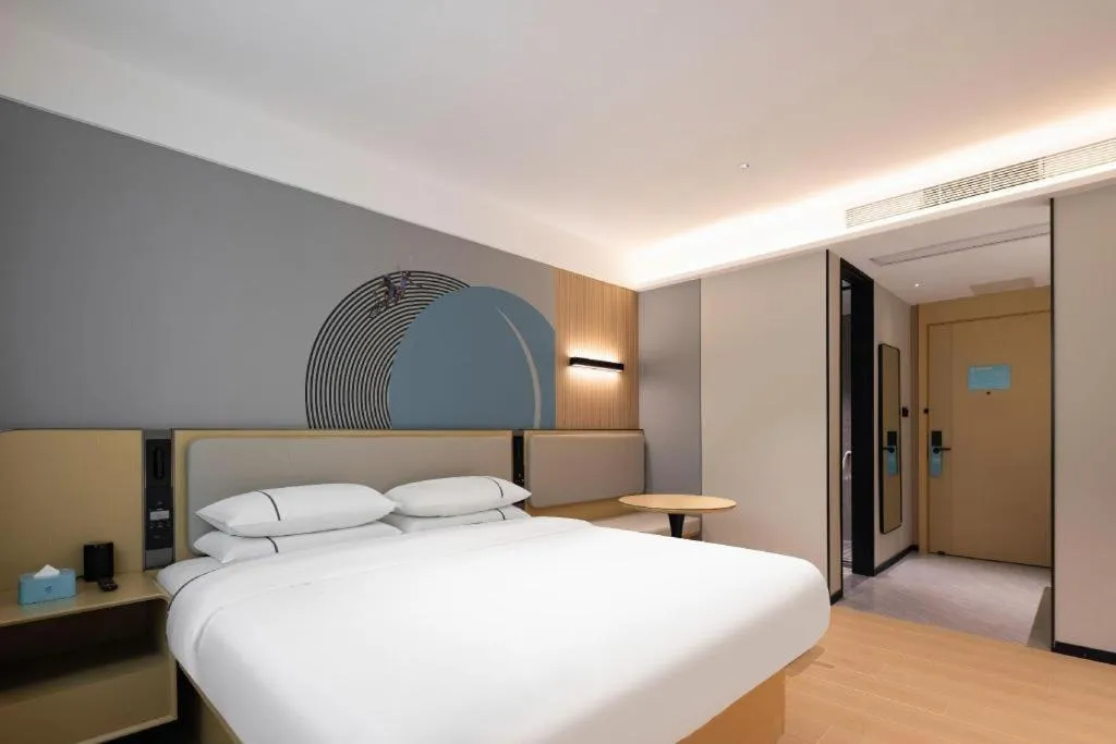 Bed in City Comfort Inn Guigang Pingnan Bus Station Jiangbin Park