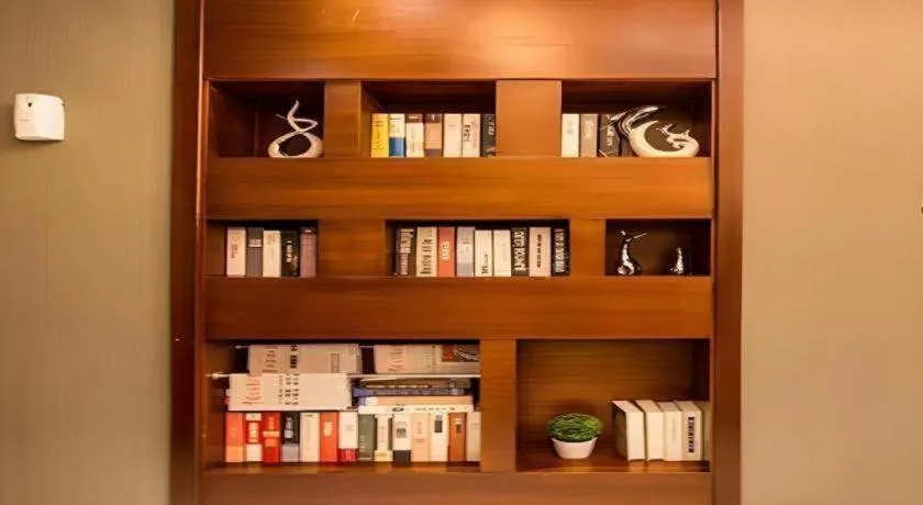 City Comfort Inn Guigang Pingnan Bus Station Jiangbin Park