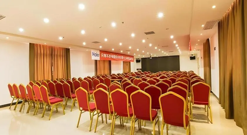 City Comfort Inn Guigang Pingnan Bus Station Jiangbin Park