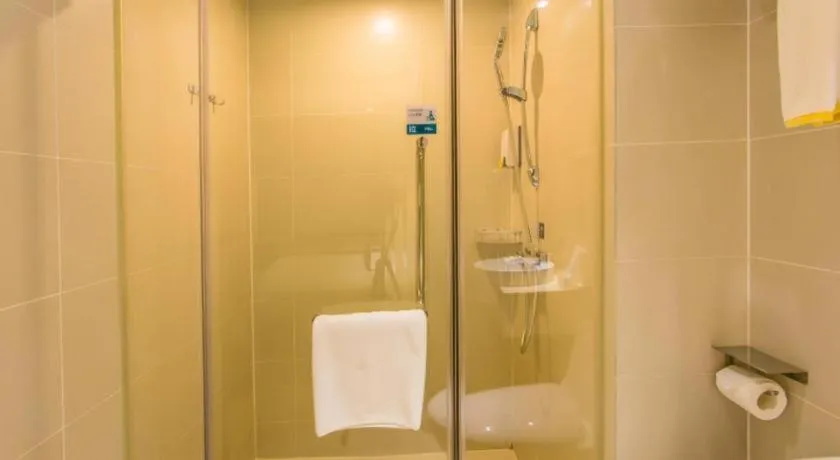 City Comfort Inn Guigang Pingnan Bus Station Jiangbin Park