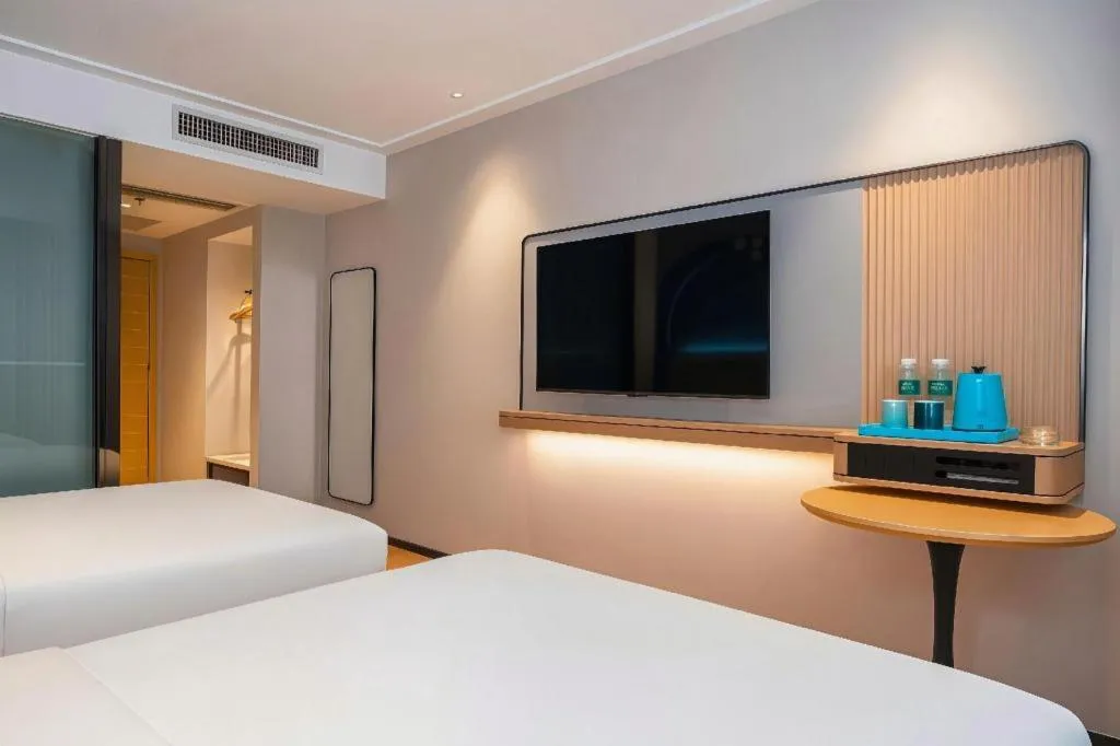 Bed in City Comfort Inn Guigang Pingnan Bus Station Jiangbin Park