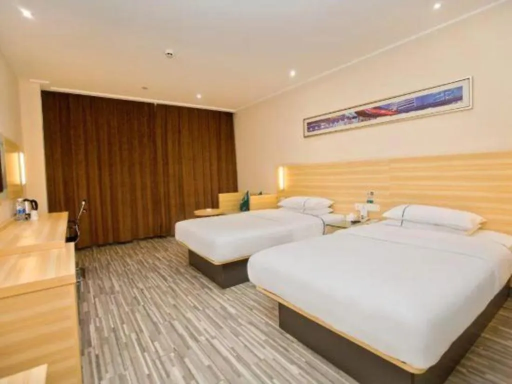 Bed in City Comfort Inn Zhanjiang Middle Renmin Avenue Dingsheng Square