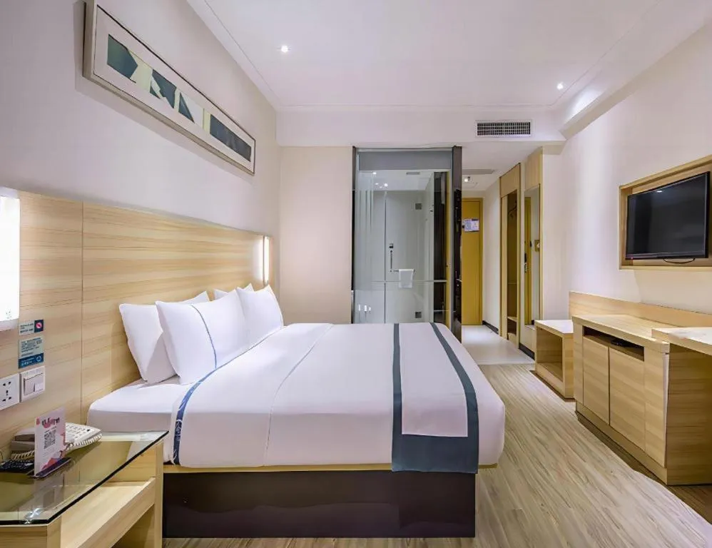 Bed in City Comfort Inn Zhanjiang Middle Renmin Avenue Dingsheng Square