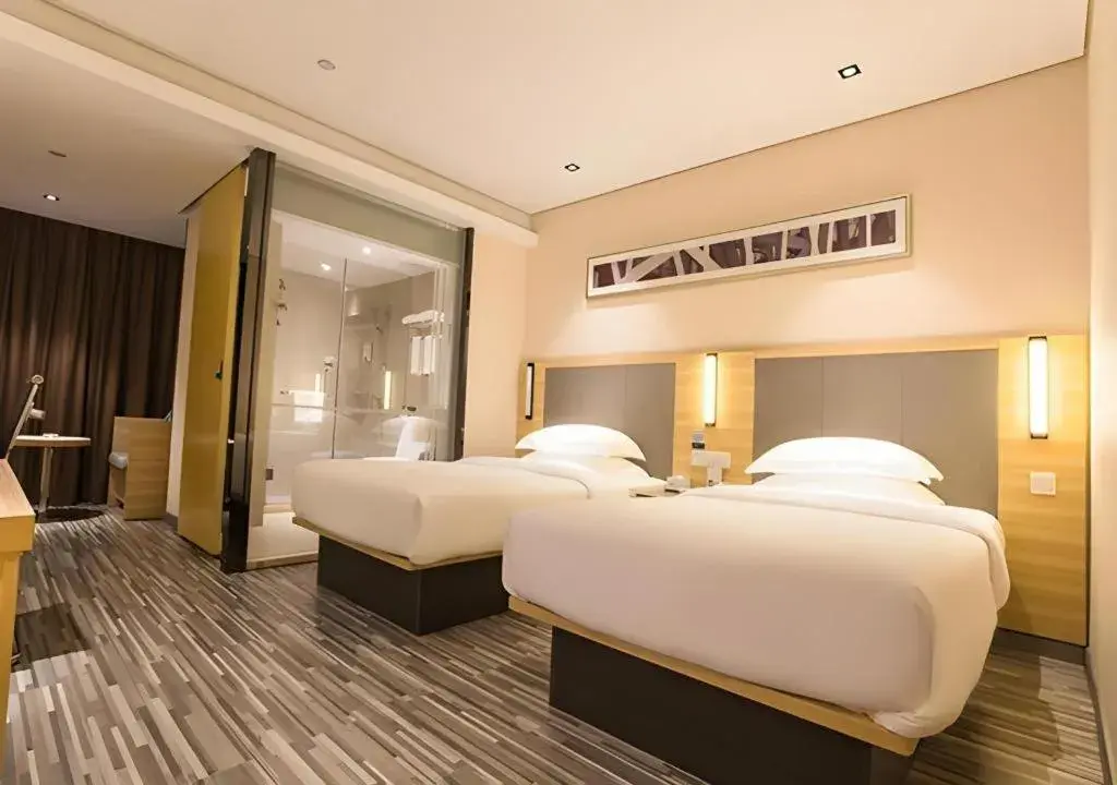 Bed in City Comfort Inn Wuzhou Arcade City Sanzongfu Bed in City Comfort Inn Wuzhou Arcade City Sanzongfu