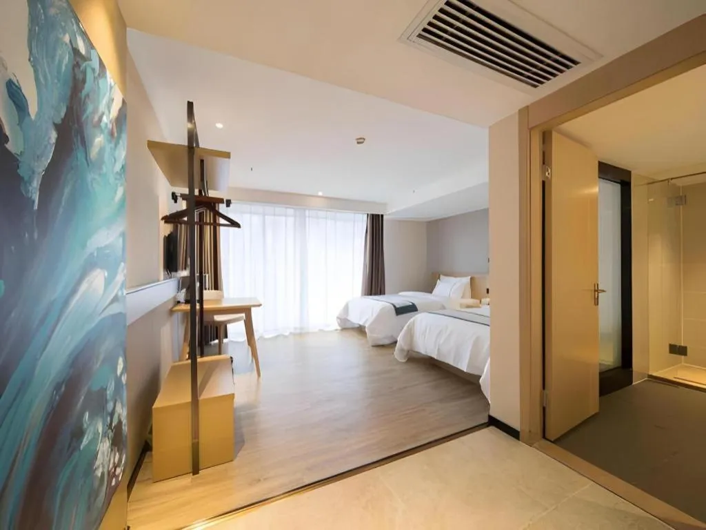 Bed in City Comfort Inn Guiyang North High Speed Railway Station