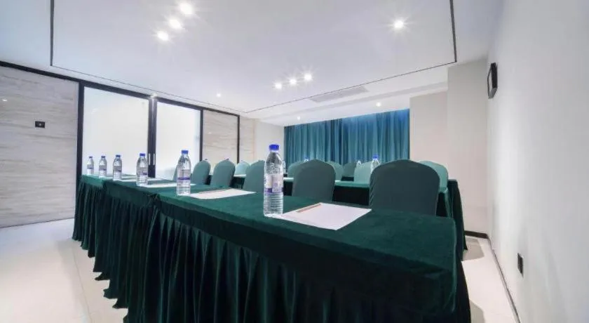 City Comfort Inn Guiyang North High Speed Railway Station