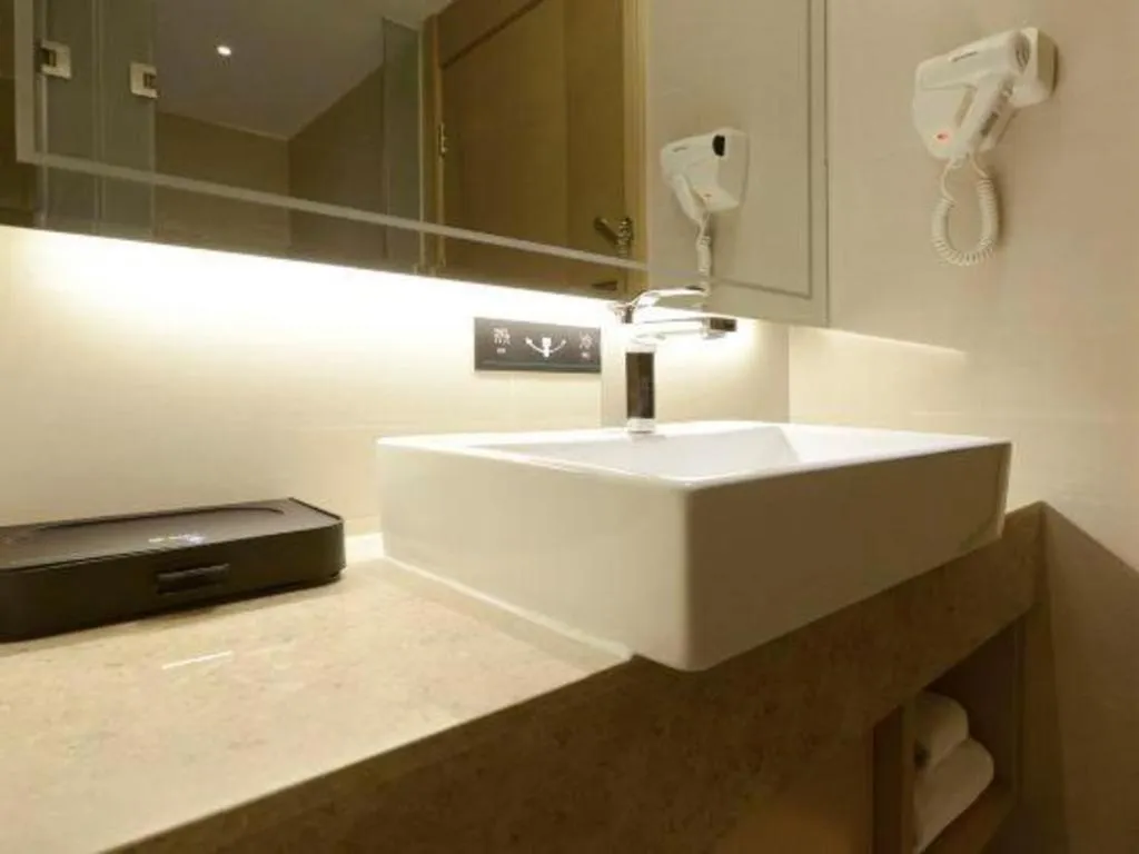 City Comfort Inn Zunyi Wuchuan