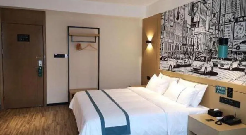 Bed in City Comfort Inn Zunyi Wuchuan