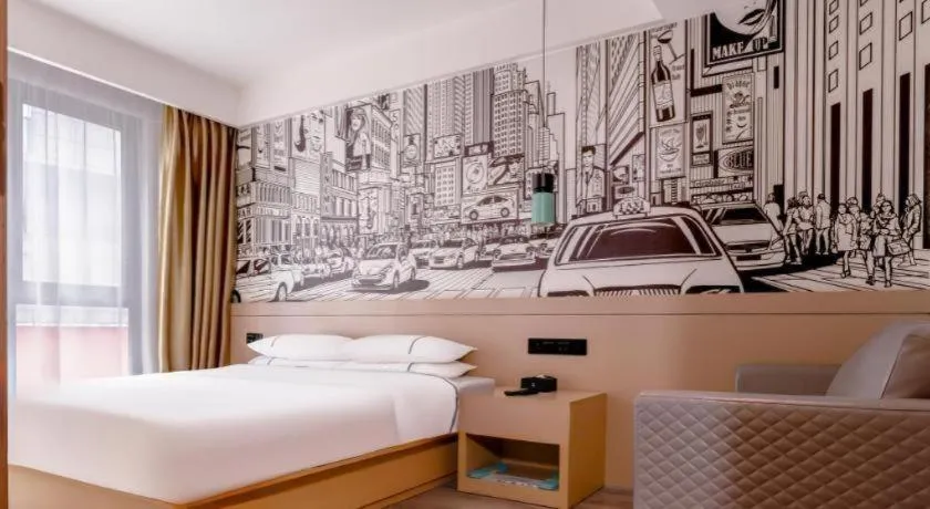 Bed in City Comfort Inn Zunyi Wuchuan