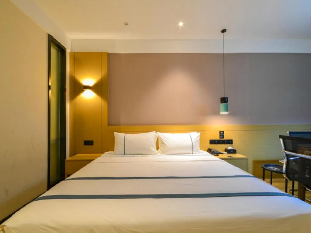 Bed in City Comfort Inn Xiaogan Dawu Yingbin Avenue
