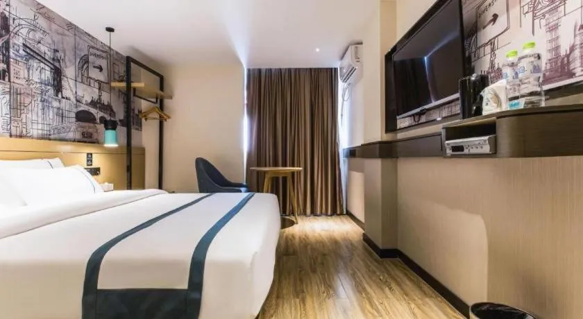 Bed in City Comfort Inn Nanning Shuangyong Road Guangxi Medical University