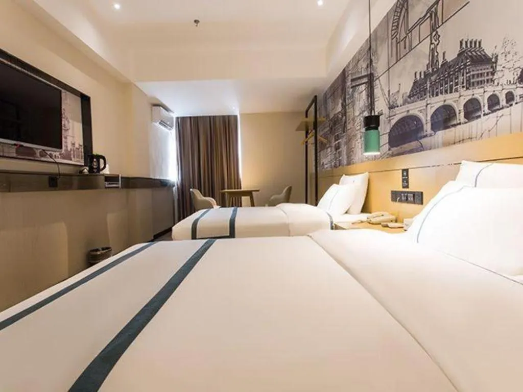 Bed in City Comfort Inn Nanning Shuangyong Road Guangxi Medical University