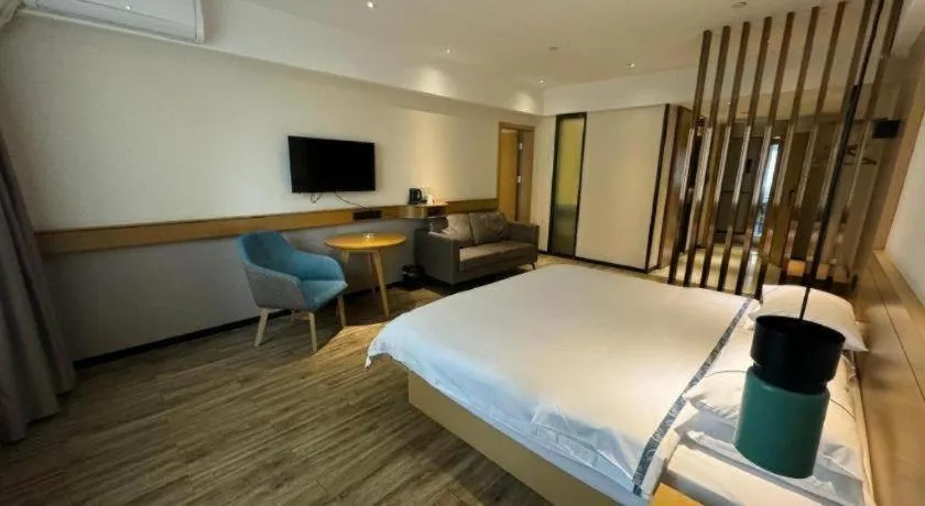 Bed in City Comfort Inn Nanning Kede Zoo Qingchuan Metro Station