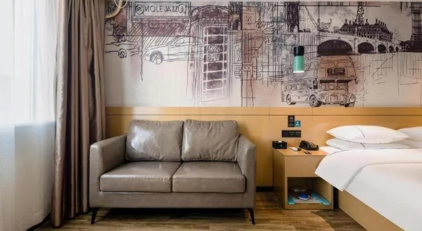 Bed in City Comfort Inn Nanning Kede Zoo Qingchuan Metro Station