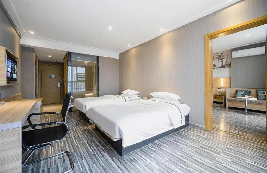 Bed in City Comfort Inn Lichuan Railway Station Tenglong Cave