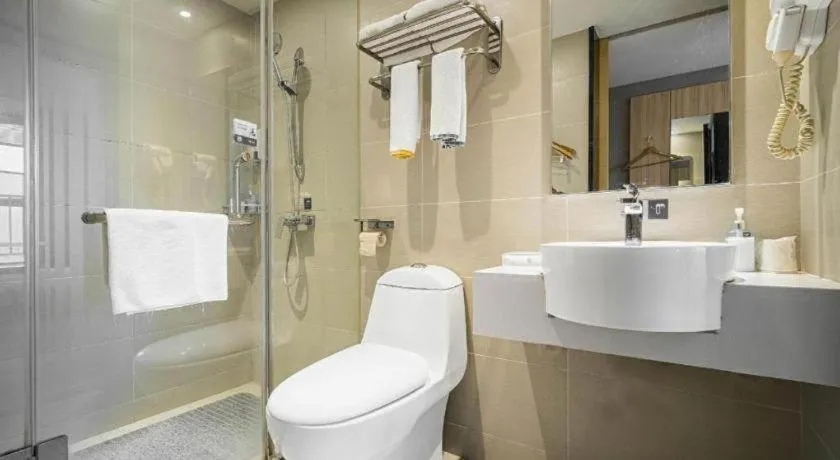 City Comfort Inn Lichuan Railway Station Tenglong Cave