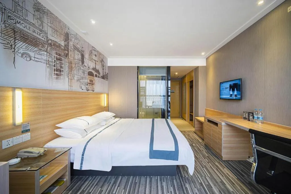 Bed in City Comfort Inn Lichuan Railway Station Tenglong Cave