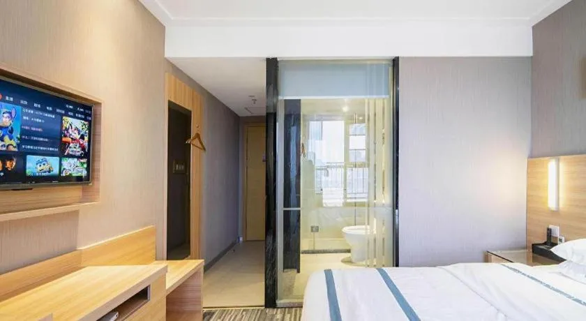 Bed in City Comfort Inn Lichuan Railway Station Tenglong Cave