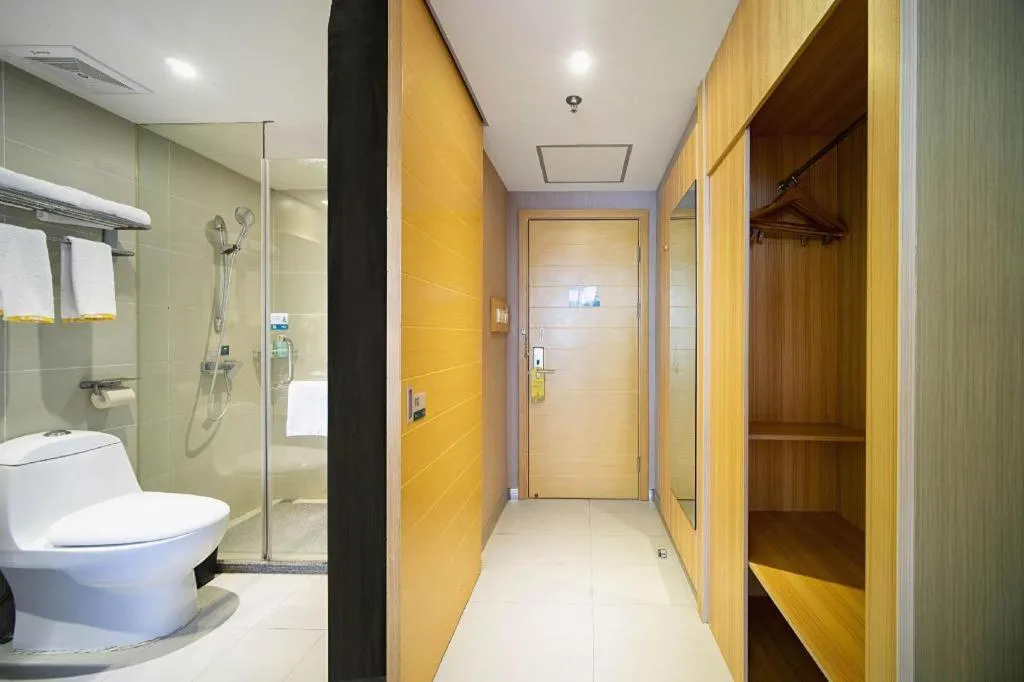 City Comfort Inn Lichuan Railway Station Tenglong Cave