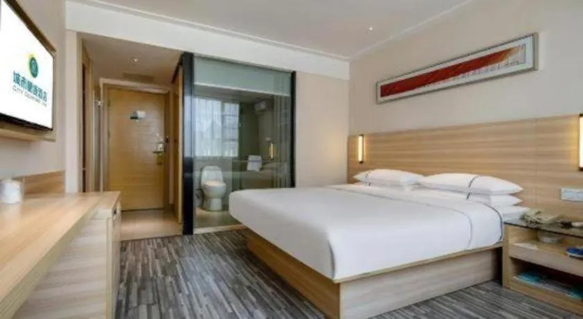 Bed in City Comfort Inn Hezhou High Speed Railway Station