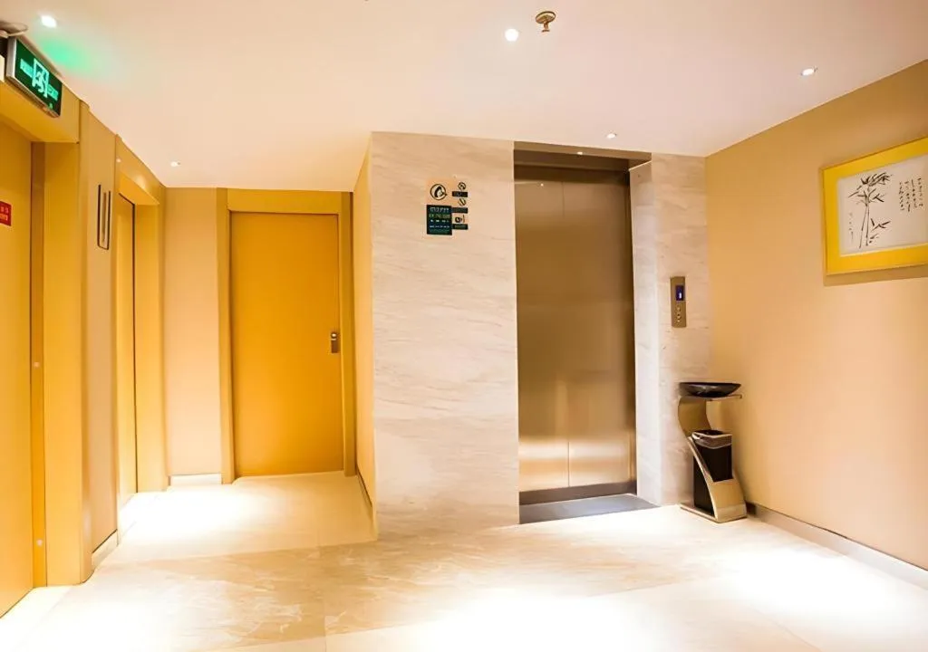 City Comfort Inn Hezhou High Speed Railway Station