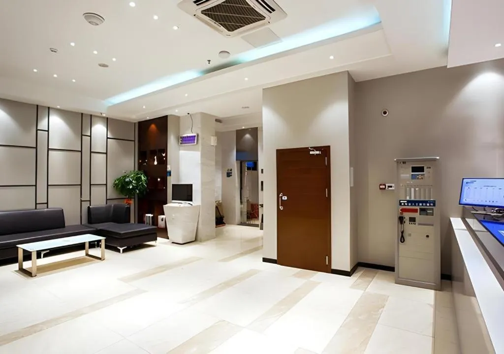 City Comfort Inn Hezhou High Speed Railway Station