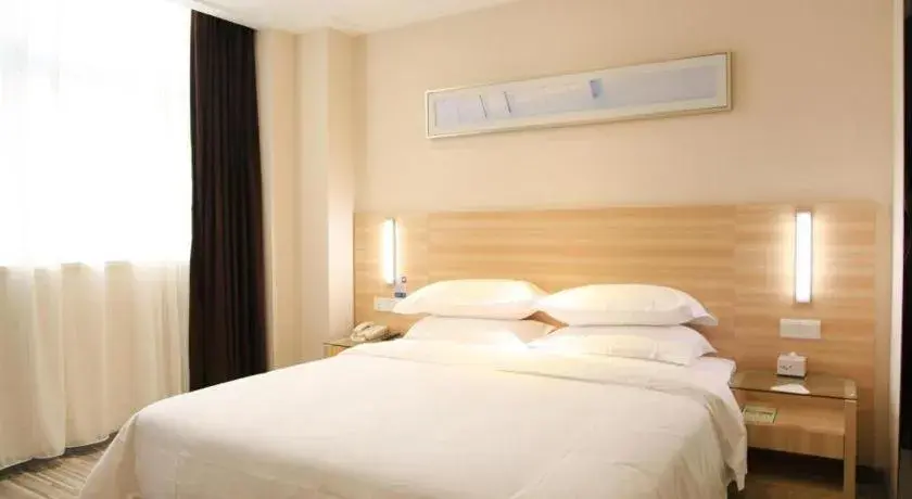 Bed in City Comfort Inn Wuhan Guanggu Finance Port Bed in City Comfort Inn Wuhan Guanggu Finance Port