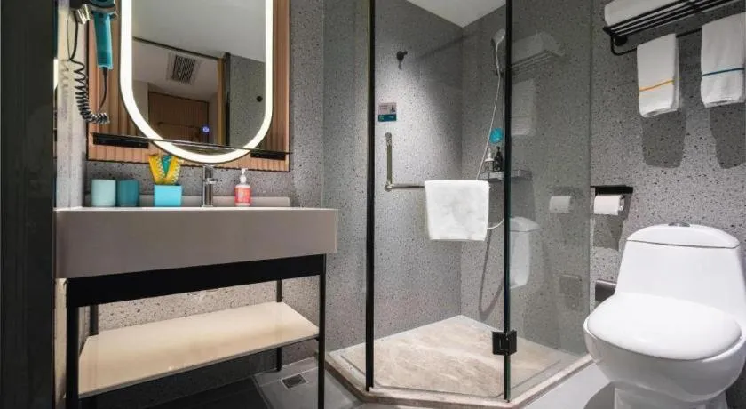 City Comfort Inn Wuhan Guanggu Finance Port