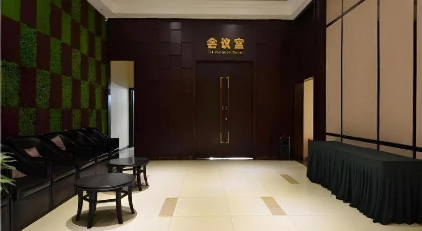 City Comfort Inn Wuhan Guanggu Finance Port
