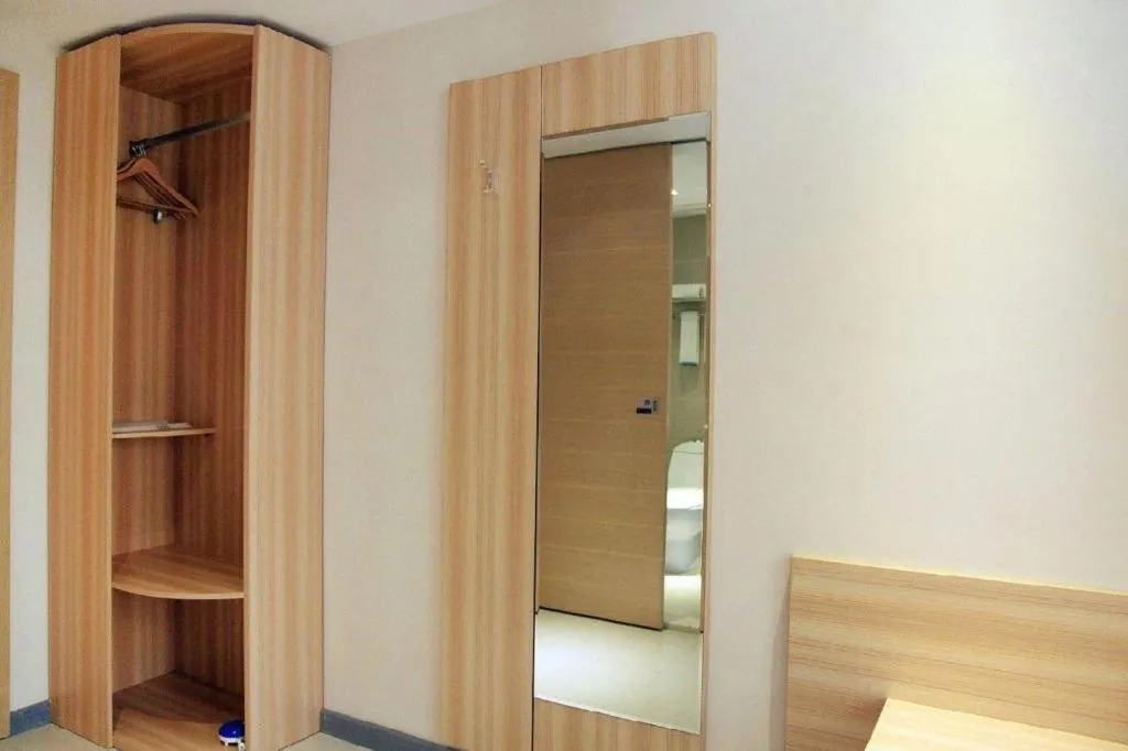 City Comfort Inn Wuhan Guanggu Finance Port