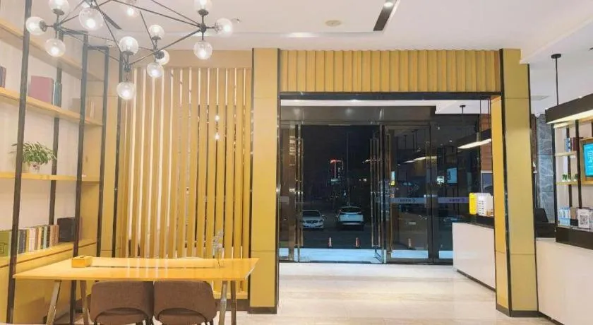 City Comfort Inn Huanggang Macheng Dujuan Huafu