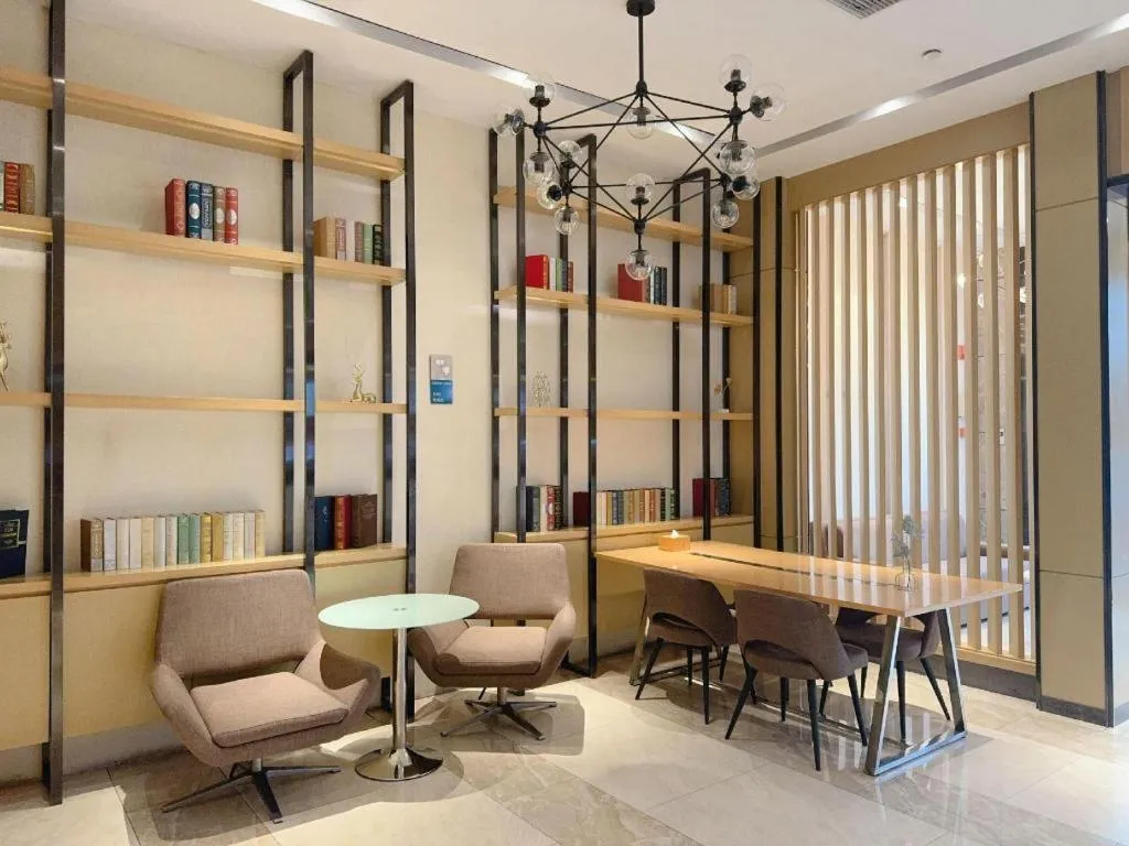 City Comfort Inn Huanggang Macheng Dujuan Huafu