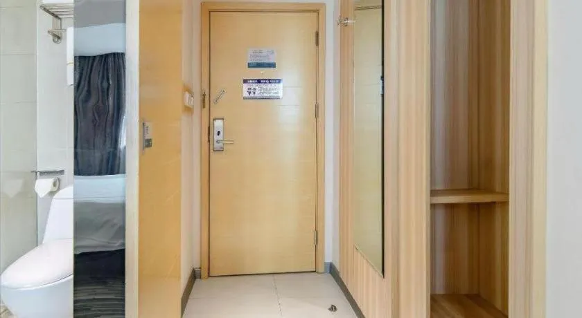 Bed in City Comfort Inn Baise Xilin Time Square