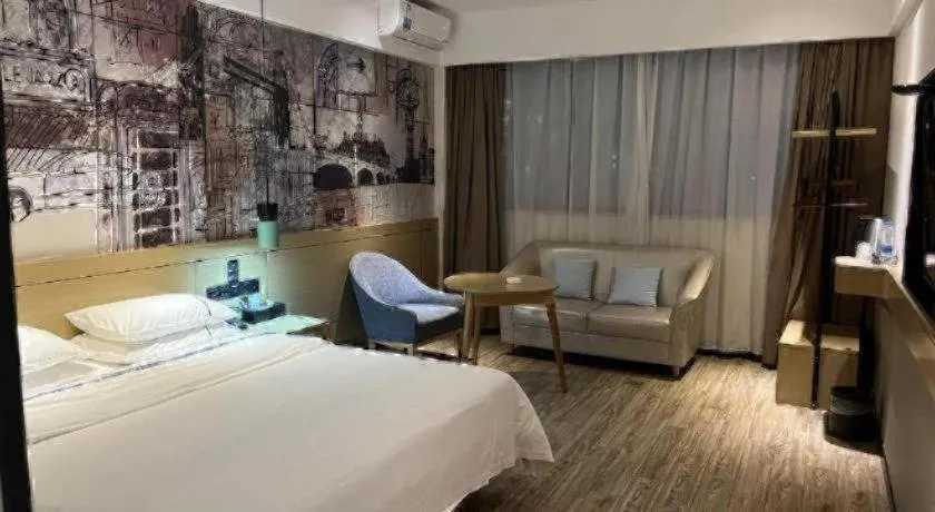 Bed in City Comfort Inn Dongguan Tangxia Garden Street