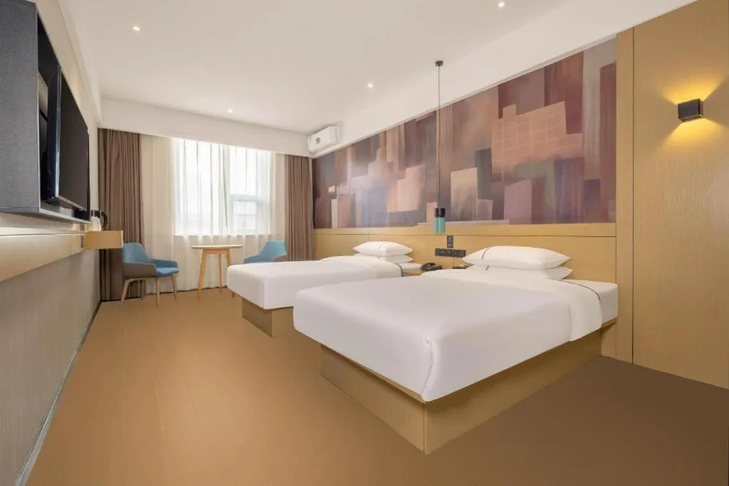 Bed in City Comfort Inn Liuzhou Wuling Liutai Road