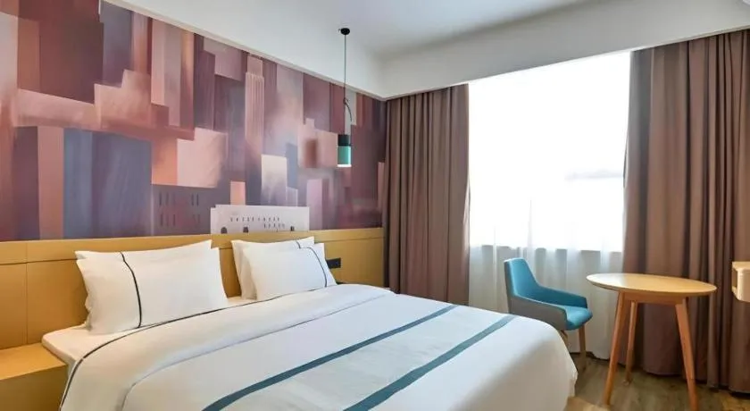 Bed in City Comfort Inn Liuzhou Wuling Liutai Road