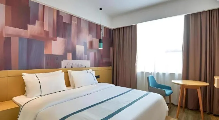 Bed in City Comfort Inn Liuzhou Wuling Liutai Road