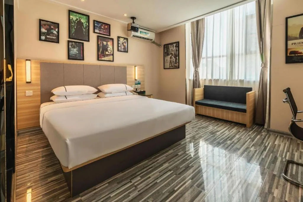 Bed in City Comfort Inn Hechi Yizhou Bus Terminal