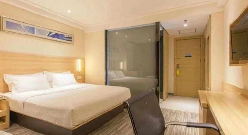 Bed in City Comfort Inn Hechi Yizhou Bus Terminal