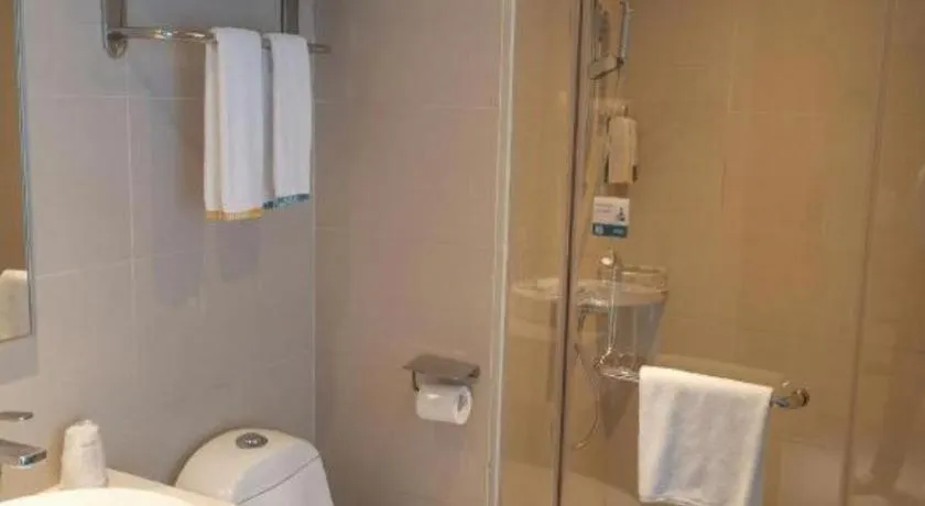 City Comfort Inn Hechi Yizhou Bus Terminal