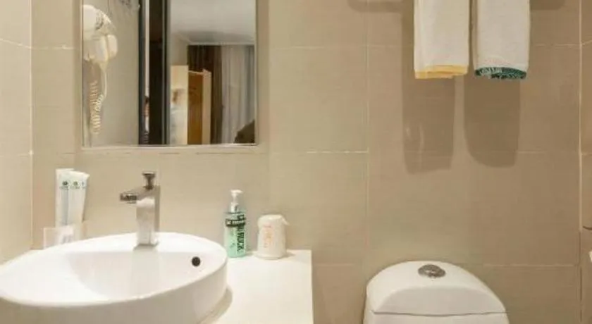 City Comfort Inn Hechi Yizhou Bus Terminal