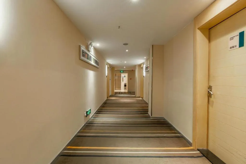 City Comfort Inn Hechi Yizhou Bus Terminal