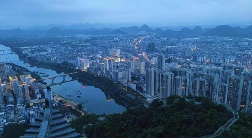 City Comfort Inn Hechi Yizhou Bus Terminal