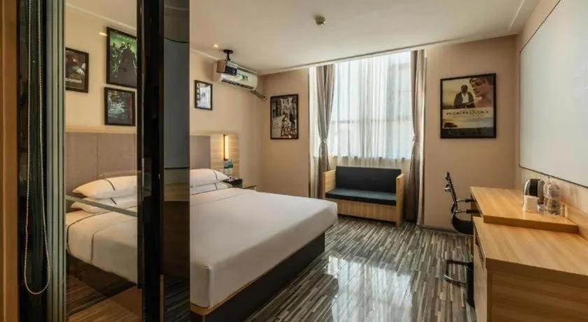 Bed in City Comfort Inn Hechi Yizhou Bus Terminal