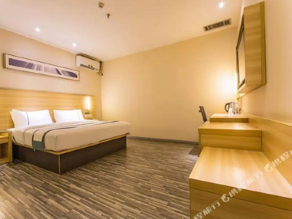 Bed in City Comfort Inn Nanning Wuming Xiangshan Avenue