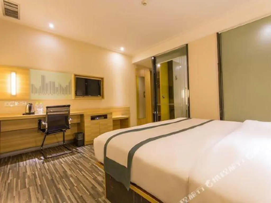 Bed in City Comfort Inn Nanning Wuming Xiangshan Avenue