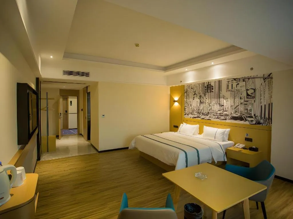 Bed in City Comfort Inn Huizhou Longmen