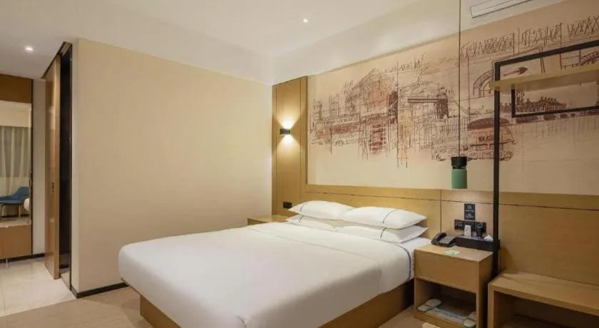 Bed in City Comfort Inn Huizhou Longmen