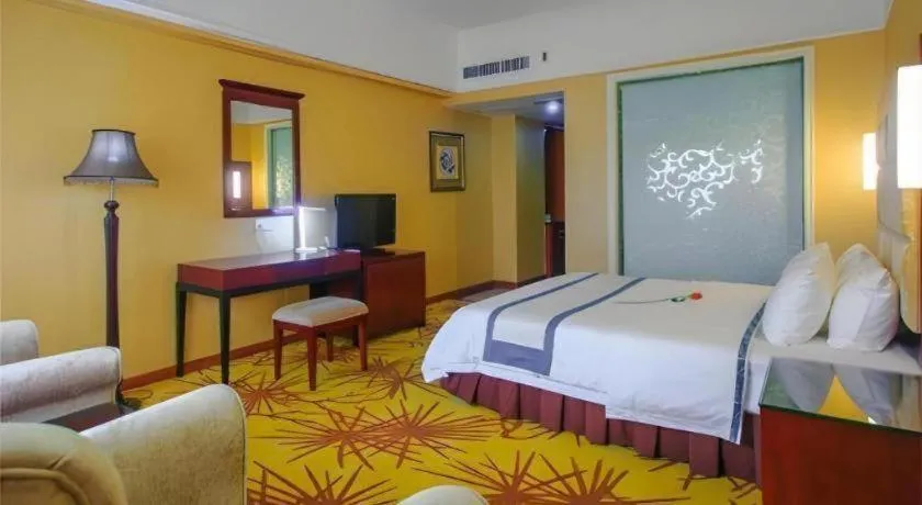 Bed in City Comfort Inn Huizhou Longmen